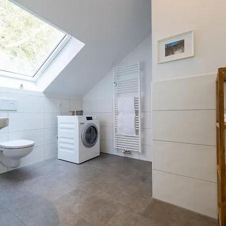 Lilli Marleen 9-3-3 Dg * 弗雷门